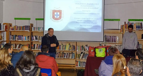 Forma��o de golfe para Professores