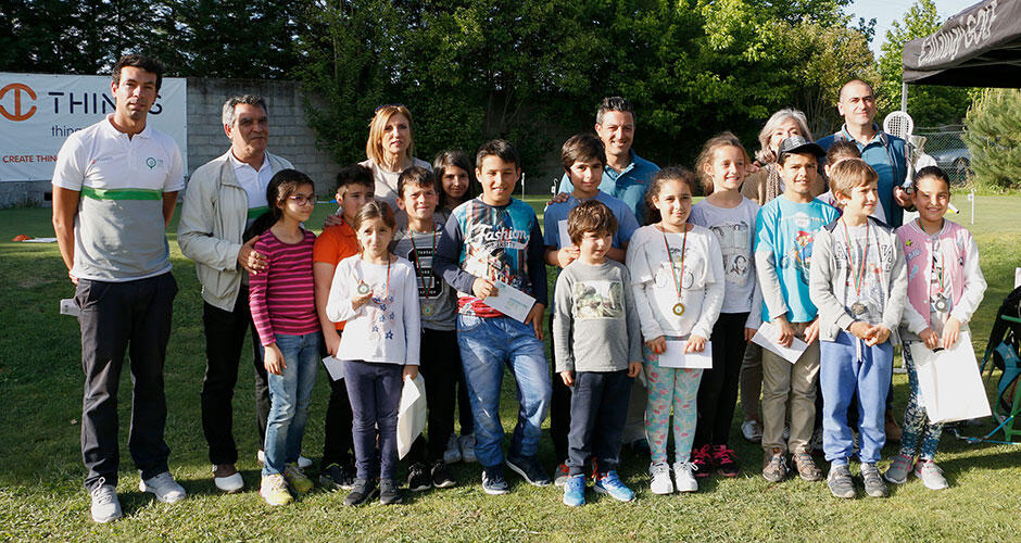 Imagem da GOLFE LEVA DUAS CENTENAS DE CRIAN�AS A PALMEIRA